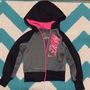 Nike sweater size 2T